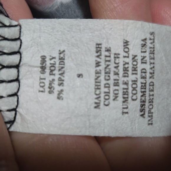 Flower skirt - Picture 4 of 4